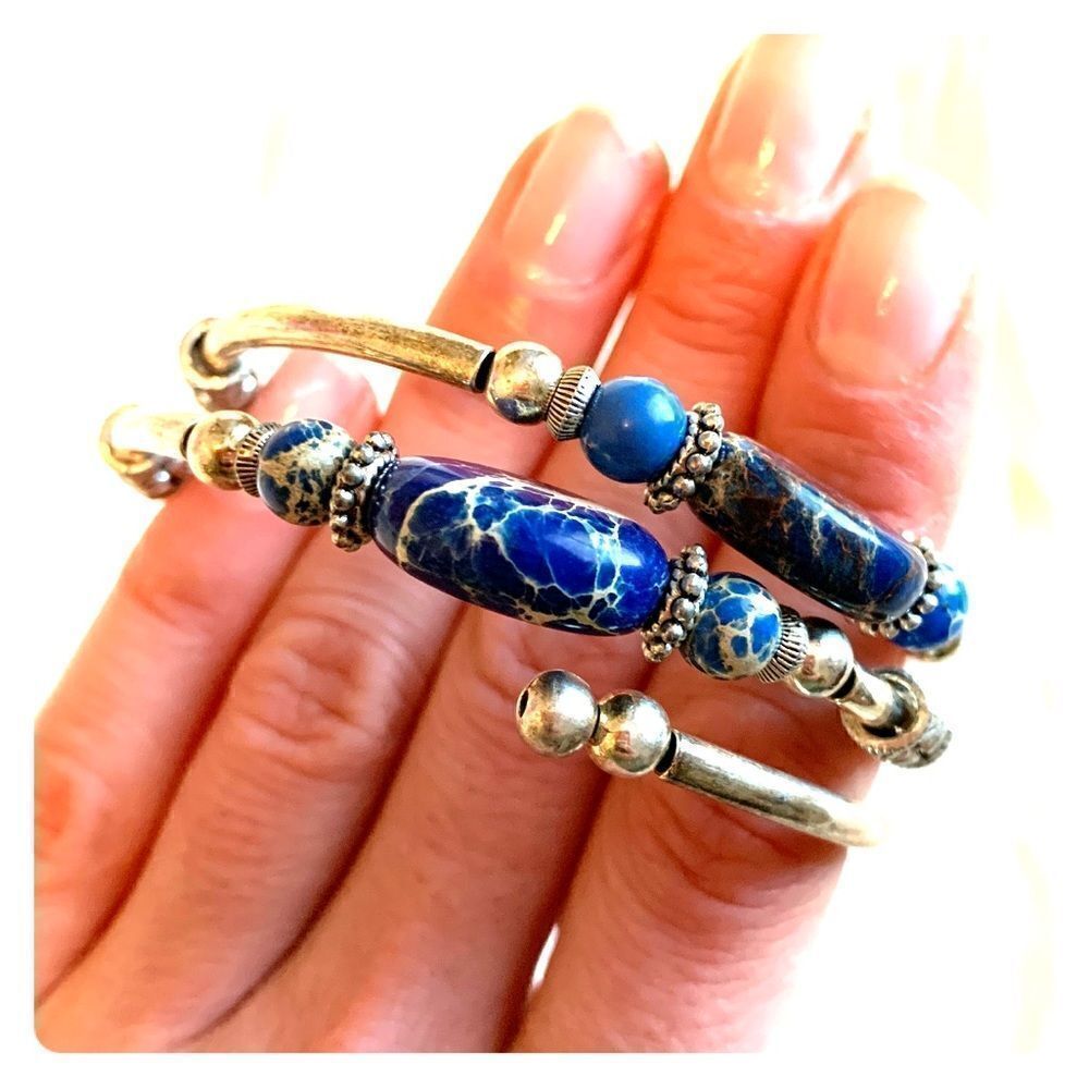 Silver and blue beaded bangle - Picture 2 of 2